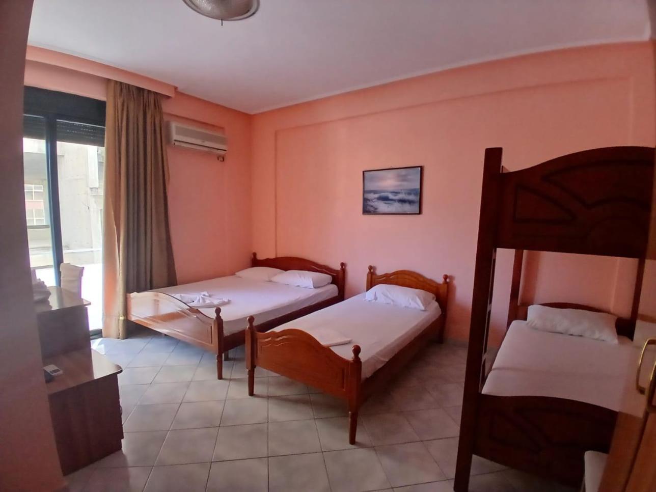 Hotel Rossi Vlorë Eksteriør bilde