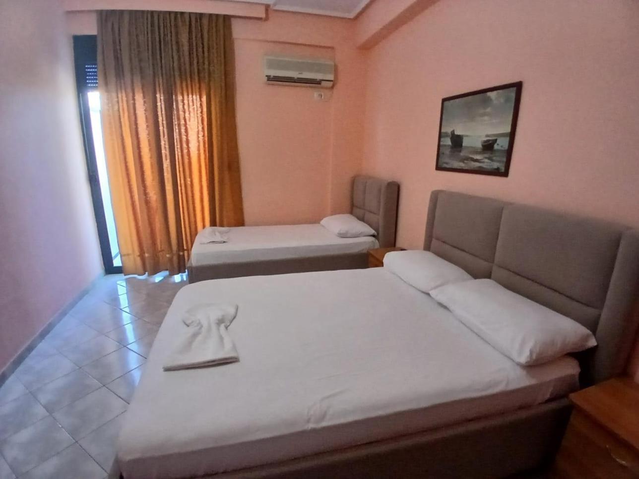 Hotel Rossi Vlorë Eksteriør bilde